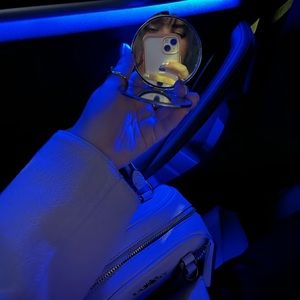 Meet your Posher, Nadia